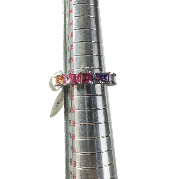 GM CN 925 Sterling Silver 3 mm Rainbow CZs Eternity Ring Size 6 Gay Pride 3g New - Picture 4 of 15